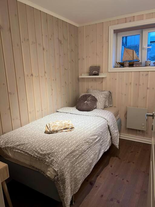 Tjodalyng - Ved Viksfjord - Sokkelleilighet Larvik Eksteriør bilde